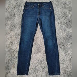 ☀️5/$25☀️ H&M Women's Size 10 Curvy Jegging Ultra High Waist Ankle Length